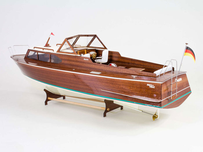 Aeronaut Spitfire Vintage Outboard Racing Boat Model Boat Kit AN3052/00